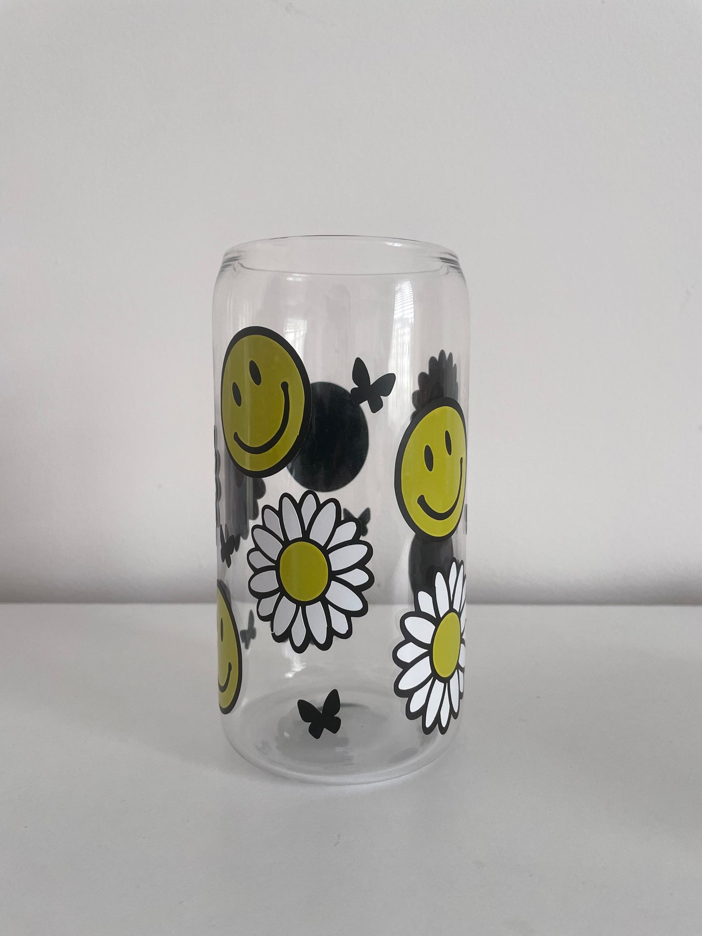 Daisy and Smiles - 16oz Glass Cup with Bamboo lid and glass straw