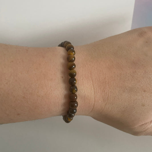 Tiger's Eye Gemstone Beaded Bracelet - Unleash Your Inner Strength