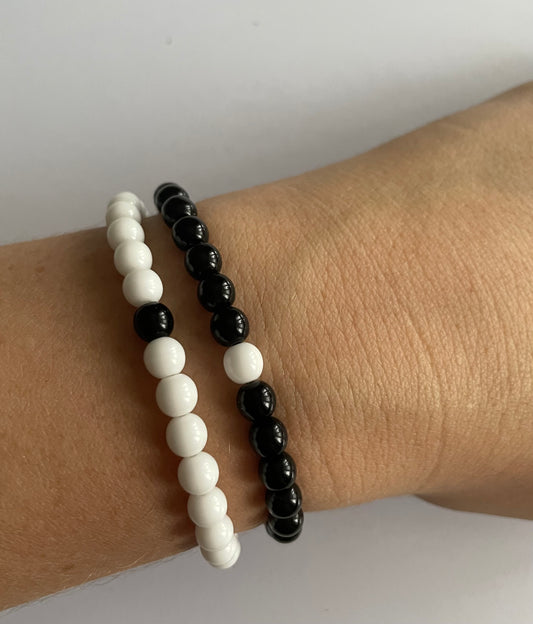 Handmade Beaded Bracelet - Black and White